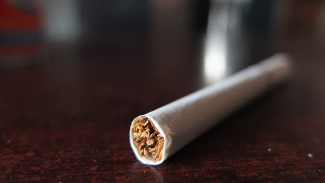 6 Merek Rokok Herbal Indonesia Yang Bisa Kamu Coba, Kalian Pilih Yang Mana