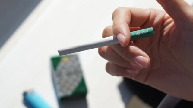 Penjelasan Tentang Rokok Herbal, Alternatif Tembakau Yang Disebut Lebih Sehat